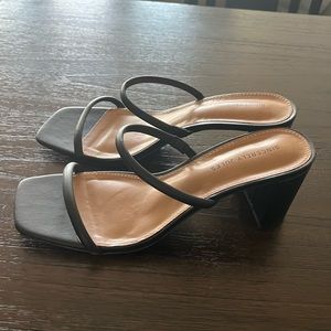 Sincerely Jules Black Sandal